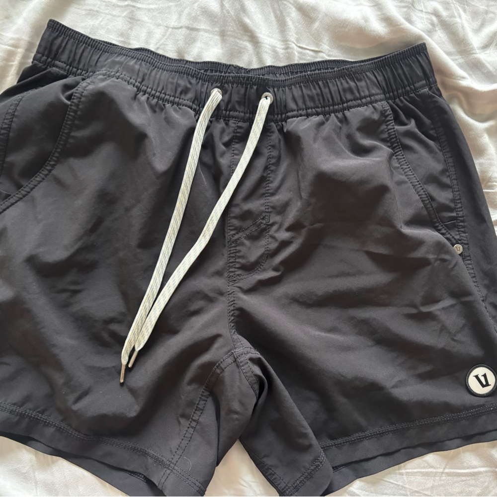 Vuori Kore Short (5 in inseam)